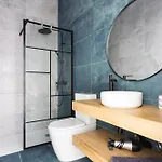 Home2book Coastal Chic Apt, Huge Private Terrace *