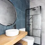 Home2book Coastal Chic Apt, Huge Private Terrace *