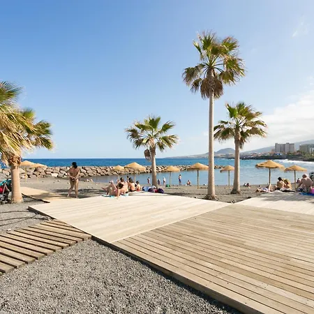 Home2book Coastal Chic Apt, Huge Private Terrace * קנדלריה