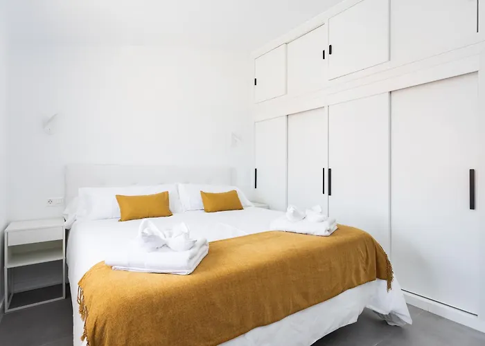 Tatil Evi Home2book Coastal Chic Apt, Huge Private Terrace *