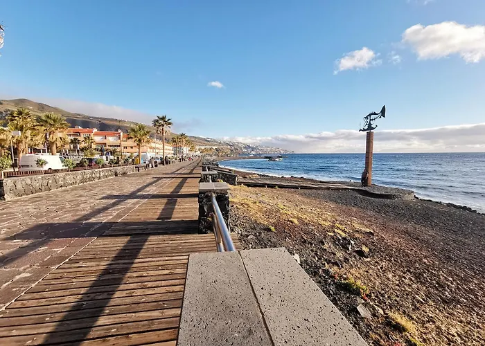 Home2book Coastal Chic Apt, Huge Private Terrace